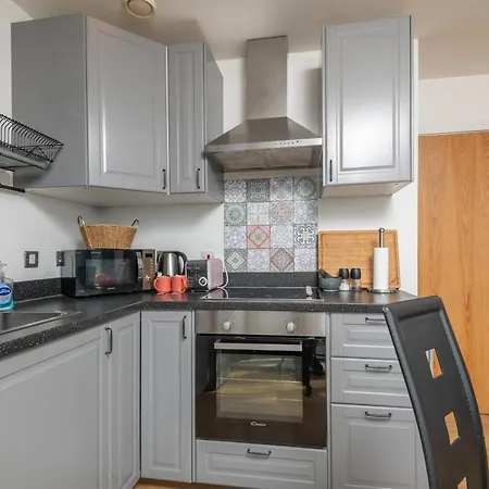 Lovely 1-bed Close To Leeds Centre