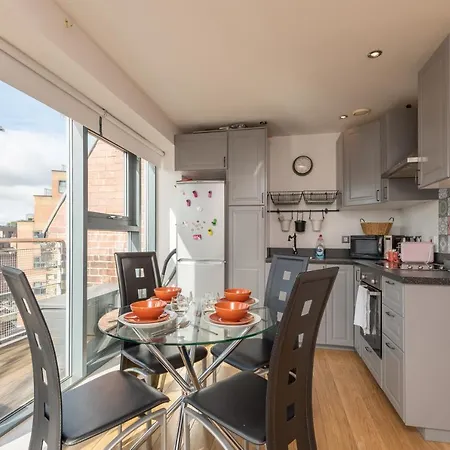 Lovely 1-bed Close To Leeds Centre