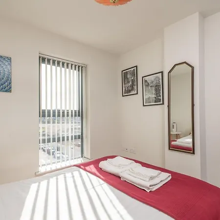 شقة Lovely 1-bed Close To Leeds Centre *