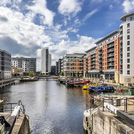 شقة Lovely 1-bed Close To Leeds Centre ليدز